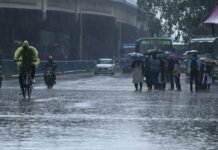 സംസ്ഥാനത്ത് കനത്ത മഴ; 11 ജില്ലകളിലെ വിദ്യാഭ്യാസ സ്ഥാപനങ്ങൾക്ക് അവധി