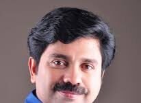 നിലമ്പൂരിൽ യുഡിഎഫ് സ്ഥാനാർത്ഥി ആര്യാടൻ ഷൗക്കത്ത്