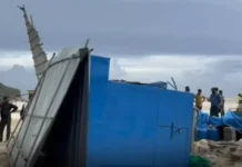 ആലപ്പുഴയിൽ കടയുടെ മേൽക്കൂര തകർന്ന് വീണ് പതിനെട്ടുകാരി മരിച്ചു