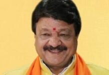 ‘ശരീരം മുഴുവന് പ്രദര്ശിപ്പിക്കുന്ന തരത്തില് വസ്ത്രം ധരിക്കുന്ന സ്ത്രീകളെയും പെണ്കുട്ടികളെയും എനിക്കിഷ്ടമല്ല’- വിജയ് വർഗീയ