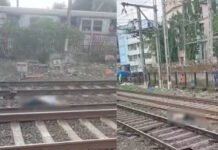 മുംബൈയിൽ ഓടിക്കൊണ്ടിരുന്ന ലോക്കൽ ട്രെയിനിൽനിന്ന് വീണ് 5 പേർ മരിച്ചു