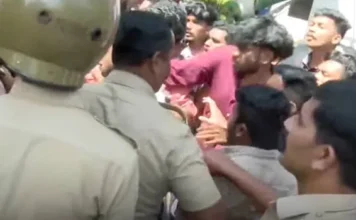 കണ്ണൂർ സർവകലാശാല യൂണിയൻ തിരഞ്ഞെടുപ്പ്; SFI-UDSF പ്രവർത്തകർ തമ്മിൽ സംഘർഷം, ലാത്തി വീശി പോലീസ്