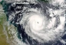 ‘മോൻത’ ചുഴലിക്കാറ്റ് വരുന്നു; മൂന്ന് സംസ്ഥാനങ്ങളില് കനത്ത ജാഗ്രതാ നിര്ദേശം