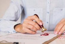 അക്കാദമിക് ബിരുദ തുല്യത സംബന്ധിച്ച നിയമങ്ങൾ കർശനമാക്കുന്ന പുതിയ നിയമം; വ്യാജ സർട്ടിഫിക്കറ്റുകൾക്ക് ഒരു വർഷം വരെ തടവ്