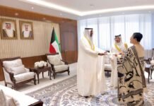 ഇന്ത്യൻ അംബാസഡർ കുവൈറ്റ് വിദേശകാര്യ മന്ത്രിക്ക് യോഗ്യതാപത്രങ്ങൾ സമർപ്പിച്ചു