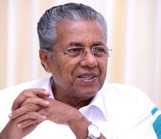 പ്രവാസികൾക്ക് പൂർണ്ണ പിന്തുണയുമായി മുഖ്യമന്ത്രി പിണറായി വിജയൻ