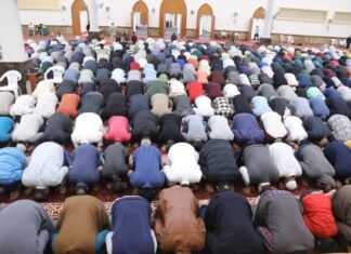 കുവൈത്തിൽ വരാനിരിക്കുന്ന ഈദ് നമസ്കാരം ജുമുഅ നടക്കുന്ന പള്ളികളിൽ മാത്രമായി പരിമിതപ്പെടുത്തി