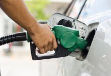 ലോകത്ത് ഏറ്റവും കുറഞ്ഞ നിരക്കിൽ പെട്രോളും ഡീസലും കിട്ടുന്നതിൽ മുൻനിരയിൽ കുവൈത്തും