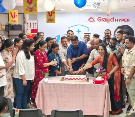 അന്താരാഷ്ട്ര നഴ്സസ് ദിനം ആഘോഷിച്ച് ഗ്രാൻഡ് ഹൈപ്പർ; ഇൻഫോക് (INFOK) പ്രതിനിധികളെ ആദരിച്ചു