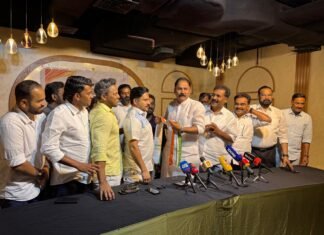 ഒഐസിസിയിൽ പൊട്ടിത്തെറി; നേതാക്കൾ ജിപിസിസിയിലേക്ക്, കമ്മിറ്റി വിപുലീകരണം പ്രഖ്യാപിച്ചു