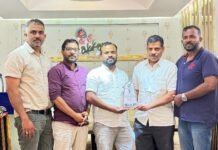 അബൂബക്കർ എ ആർ നഗറിന് ഐ.എം.സി.സി കുവൈറ്റ് യാത്രയയപ്പ് നൽകി