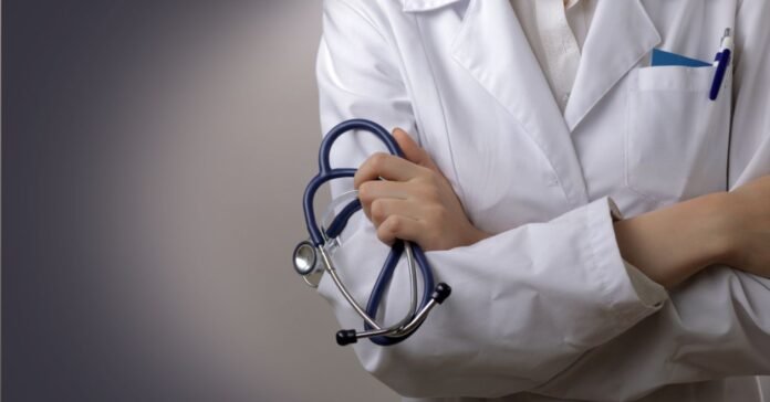 doctor-lenetstan-shutterstock_100422550